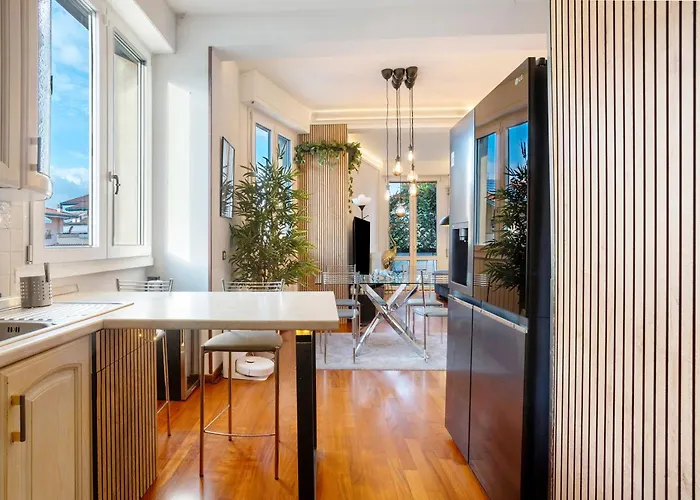 3 Apartment Viareggio